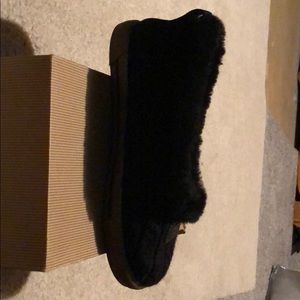 ugg outdoor slipper